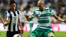 Maxi Meza jugó un mal primer tiempo y Twitter no lo perdonó