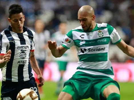 Maxi Meza jugó un mal primer tiempo y Twitter no lo perdonó