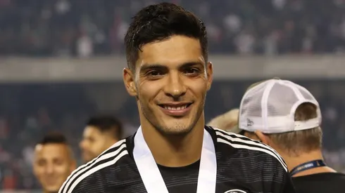 El festejo de Jiménez por la victoria del América