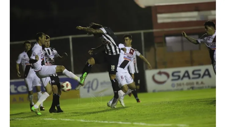 Santaní vs. River