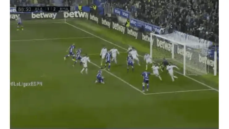 Marcelo se vistió de héroe, evitó el empate y lo celebró como un gol