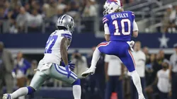 ¡La tenía guardada! Cole Beasley destruyó a los Cowboys dentro y fuera del campo.