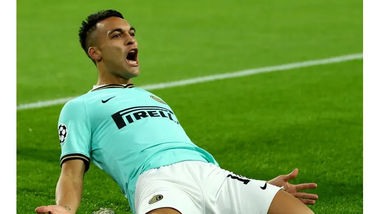 Lautaro Martínez con la camiseta de Inter.