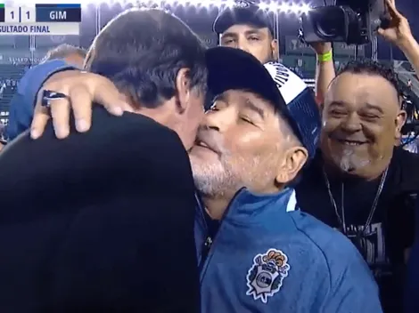 Amistad eterna: hermoso diálogo entre Maradona y Falcioni