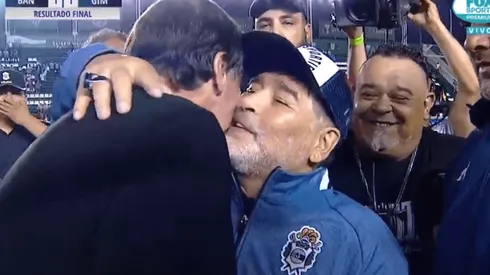 Amistad eterna: hermoso diálogo entre Maradona y Falcioni
