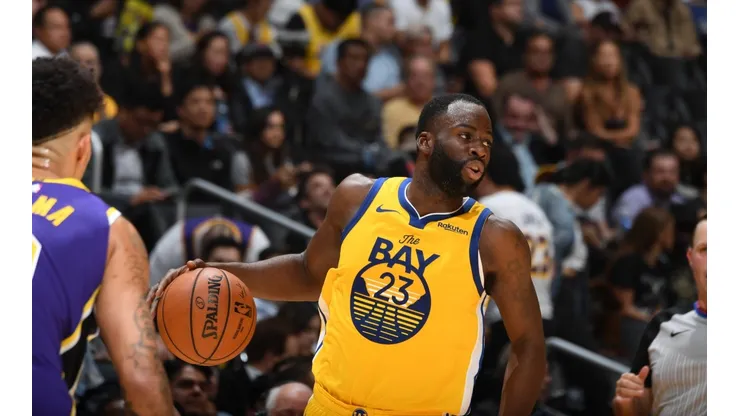 Golden State Warriors v Los Angeles Lakers