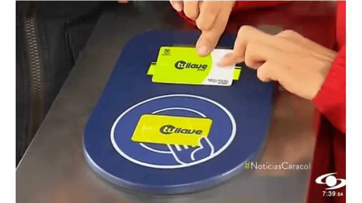 Video: burlas a la gerente de Transmilenio por no saber pagar el pasaje