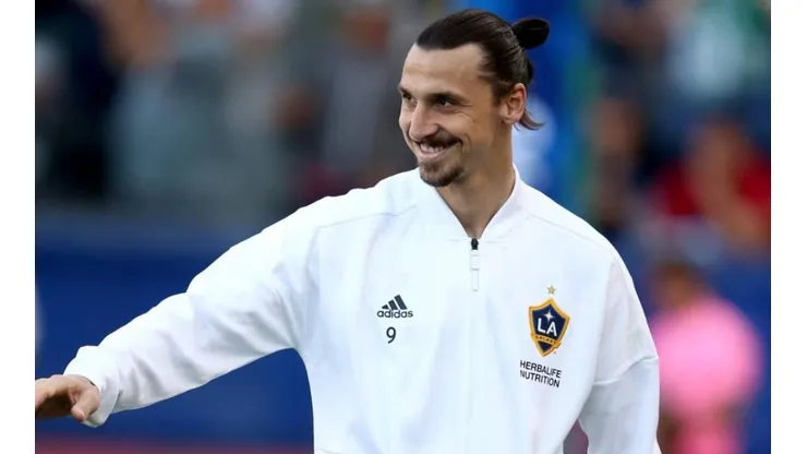 Ibrahimovic reveló que está en negociaciones con Milan: "Es mi segunda casa"