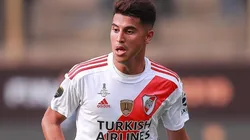 El juvenil que suena para reemplazar a Exequiel Palacios en River
