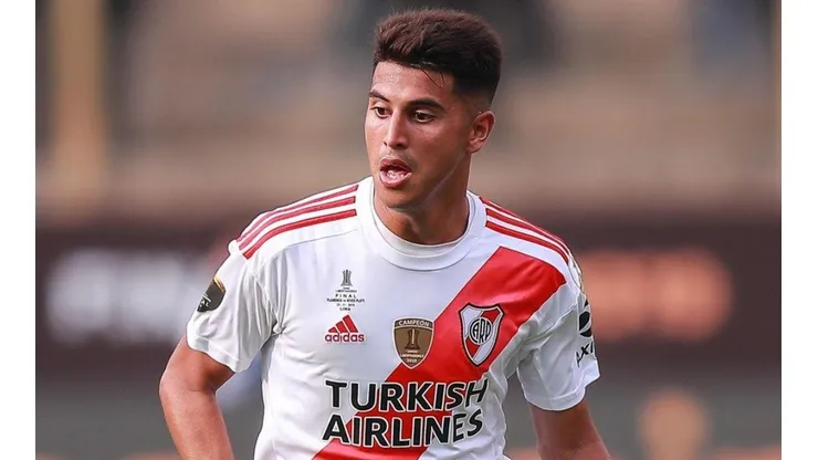 El juvenil que suena para reemplazar a Exequiel Palacios en River
