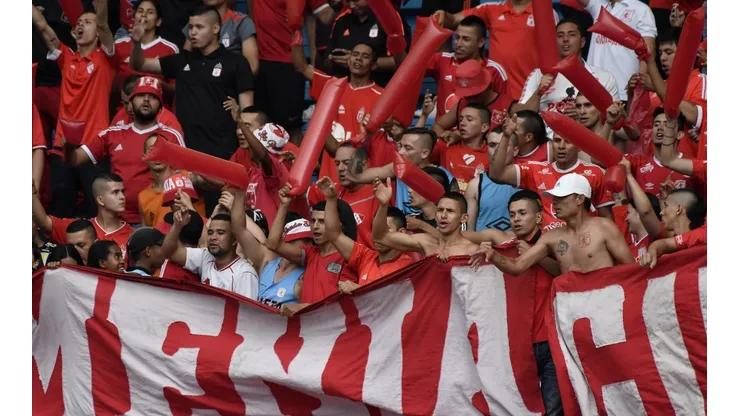 En video quedó el apoyo al Paro de los hinchas del América de Cali
