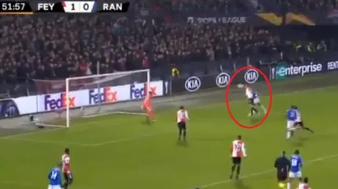 Con dos cabezazos hermosos, Morelos se fue de doblete en Europa League