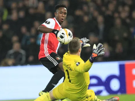 Terrible golazo de Luis Sinisterra en la Europa League