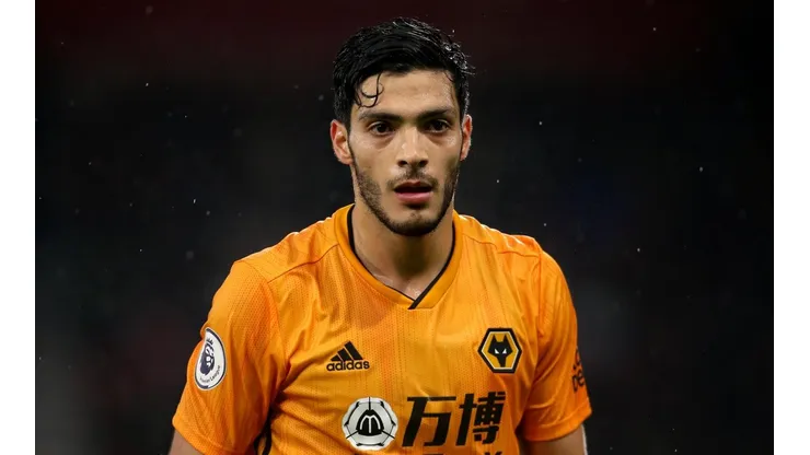 En Inglaterra se rinden a los pies de Raúl Jiménez