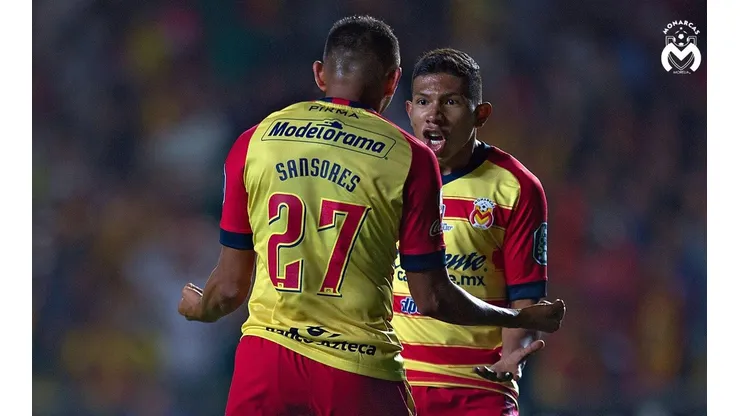 Edison Flores usa la 10 en el Monarcas de Morelia.