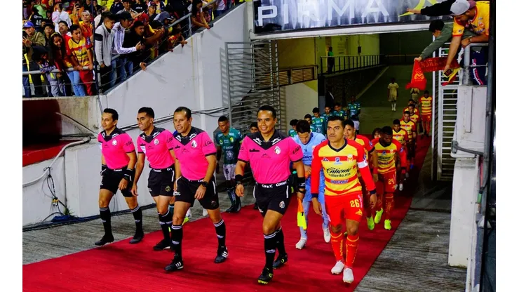 En Twitter destrozaron a la afición de Morelia por el grito homofóbico ante León