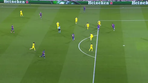 Messi lo dejó mano a mano y Suárez abrió el marcador ante Dortmund