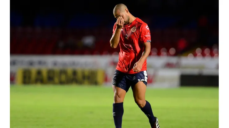 Veracruz no podrá comprar/vender jugadores.