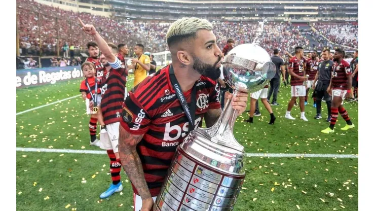 Tras la final, Gabigol mandó a cambiar sus botines con un detalle especial