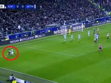 Video: Dybala bajó la pelota de taco y en la misma acción metió un caño infernal