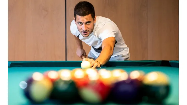 Las primeras palabras de Hazard en español: "Cerveza, croquetas, Florentino"