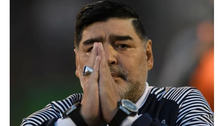 Los 5 jugadores que pidió Maradona para reforzar a su Gimnasia
