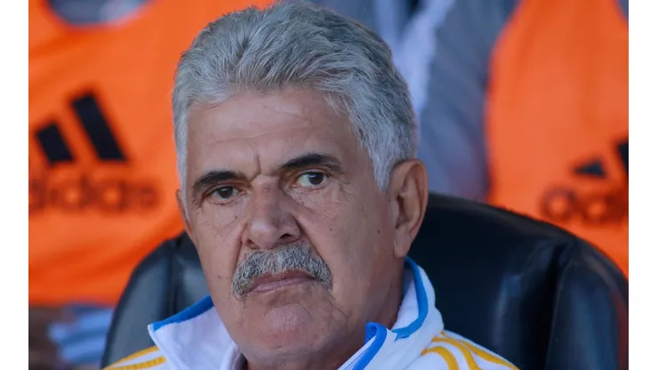 Ferretti, a un título de convertirse en el DT más ganador de México