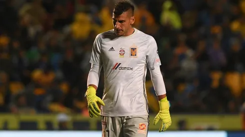 Desesperados: la afición de Tigres organizó una peregrinación a la Basílica para pedir por Nahuel Guzmán