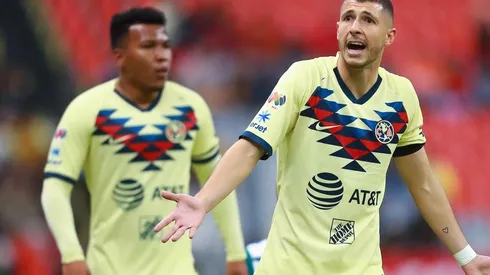 Guido cambió el look y Ochoa no aguantó la risa