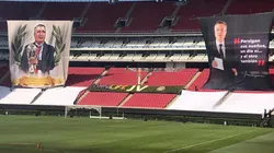 La tremenda despedida a Jorge Vergara en el estadio Akron.