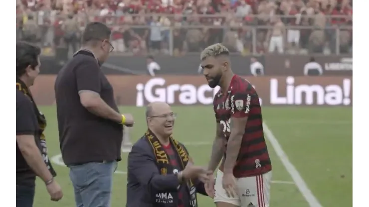 Video: a Gabigol le quedaba una gambeta y se la hizo al gobernador de Río