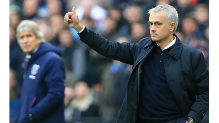 Técnico que debuta, gana: Mourinho se estrenó en el Tottenham con una victoria