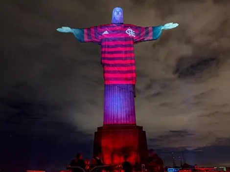 Con ayuda sagrada: el Cristo Redentor se vistió con la camiseta del Flamengo