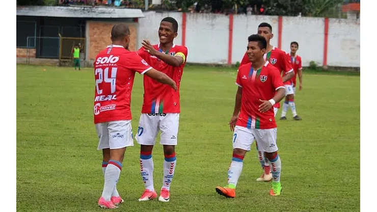 Unión Comercio lucha la baja contra Boys y Deportivo Municipal.