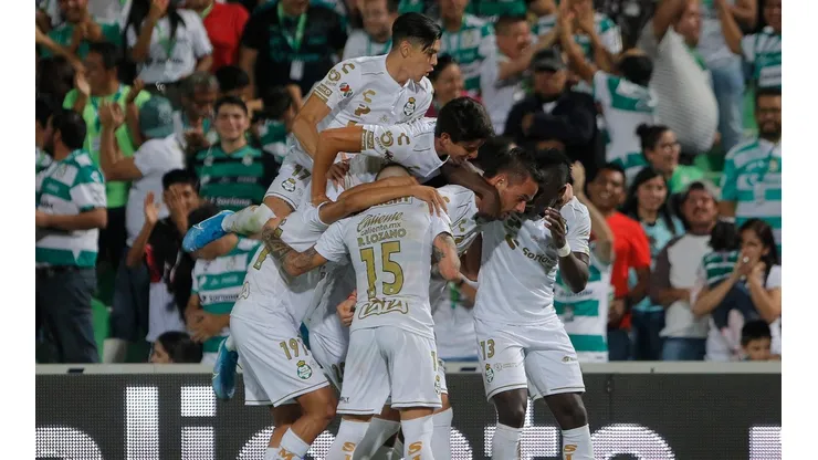 ¿Es Santos Laguna el máximo candidato a quedarse con el título?