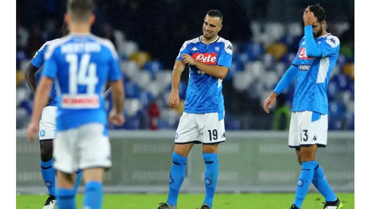 En Napoli multarán a los jugadores con una quita entre el 25% y 50% de su sueldo