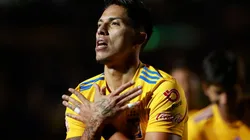 Carlos Salcedo en Tigres