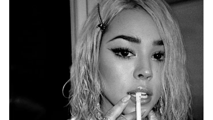 Danna Paola pasa de rebelde a tierna en un segundo.
