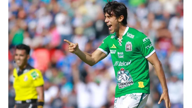 Frente a una posible venta, Macías le quitaría una parte de dinero a Chivas