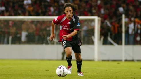 Guardado subió una foto y los fans de Atlas pidieron su regreso