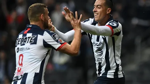 Janssen vuelve a postularse para compartir delantera con Funes Mori