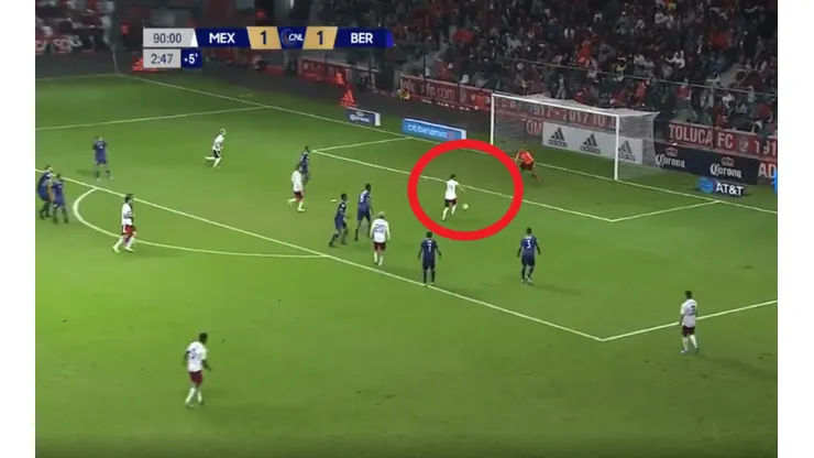 Exquisita asistencia de Jiménez y gol de Antuna sobre el final