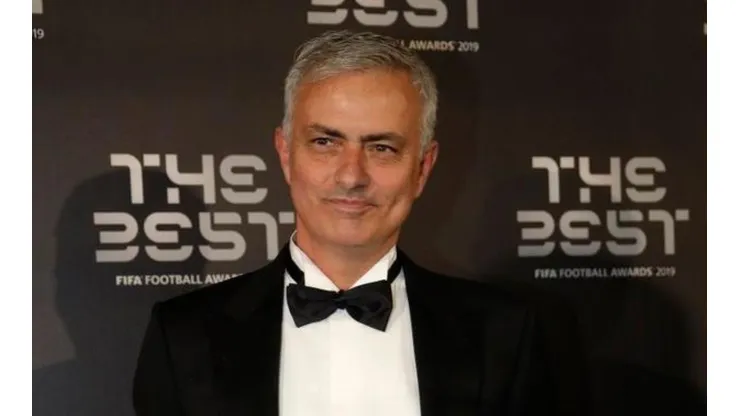 Oficial: Mourinho vuelve a la Premier para dirigir al Tottenham