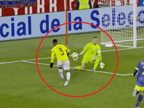 Ospina atajó un remate con la cara y salvó a Colombia del error de Medina