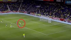 Así fue la atajada de David Ospina contra Ecuador.