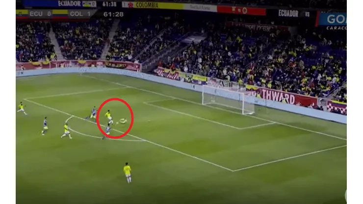 Así fue la atajada de David Ospina contra Ecuador.