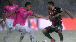 La final se jugó bajo una lluvia torrencial.