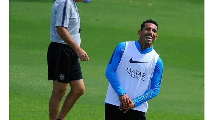 Tevez entrenó a la par del plantel y podría ser titular ante Unión