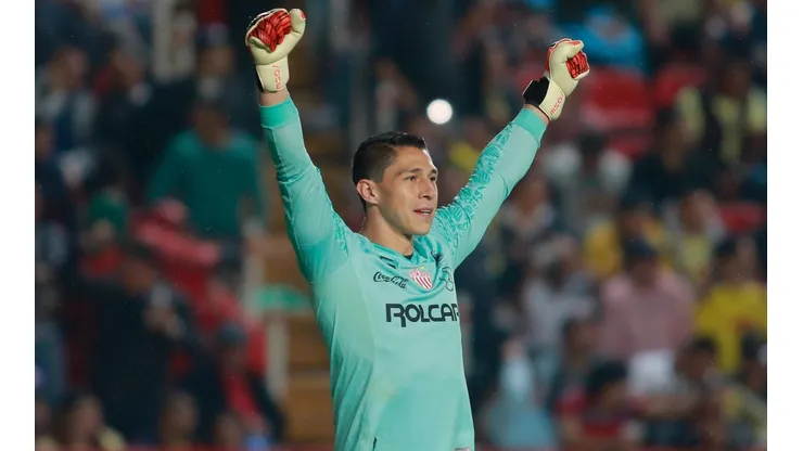 Hugo González se perfila como arquero titular