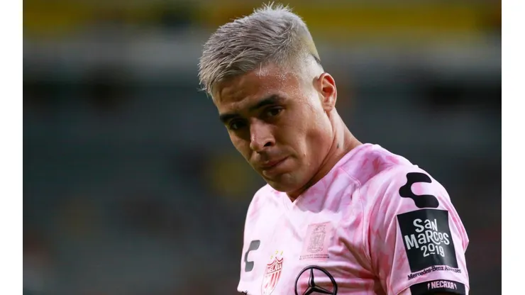 Brian Fernández no está en los planes de Necaxa